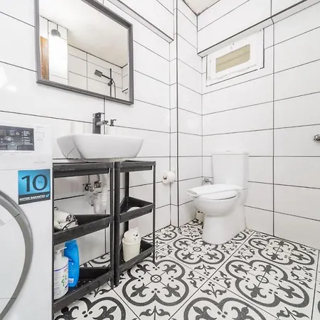 Apartament Pleasant House With Private Garden In Kaleici