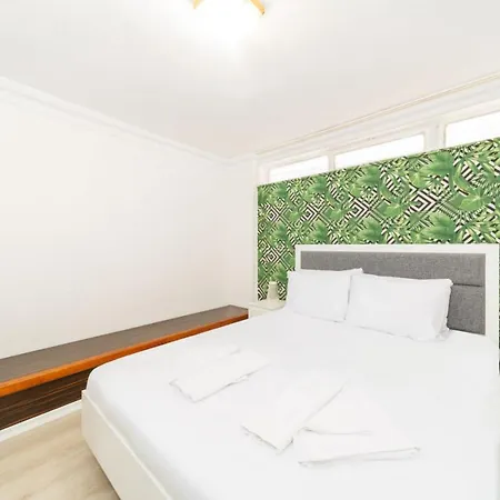 Apartmán Pleasant House With Private Garden In Kaleici Antalya